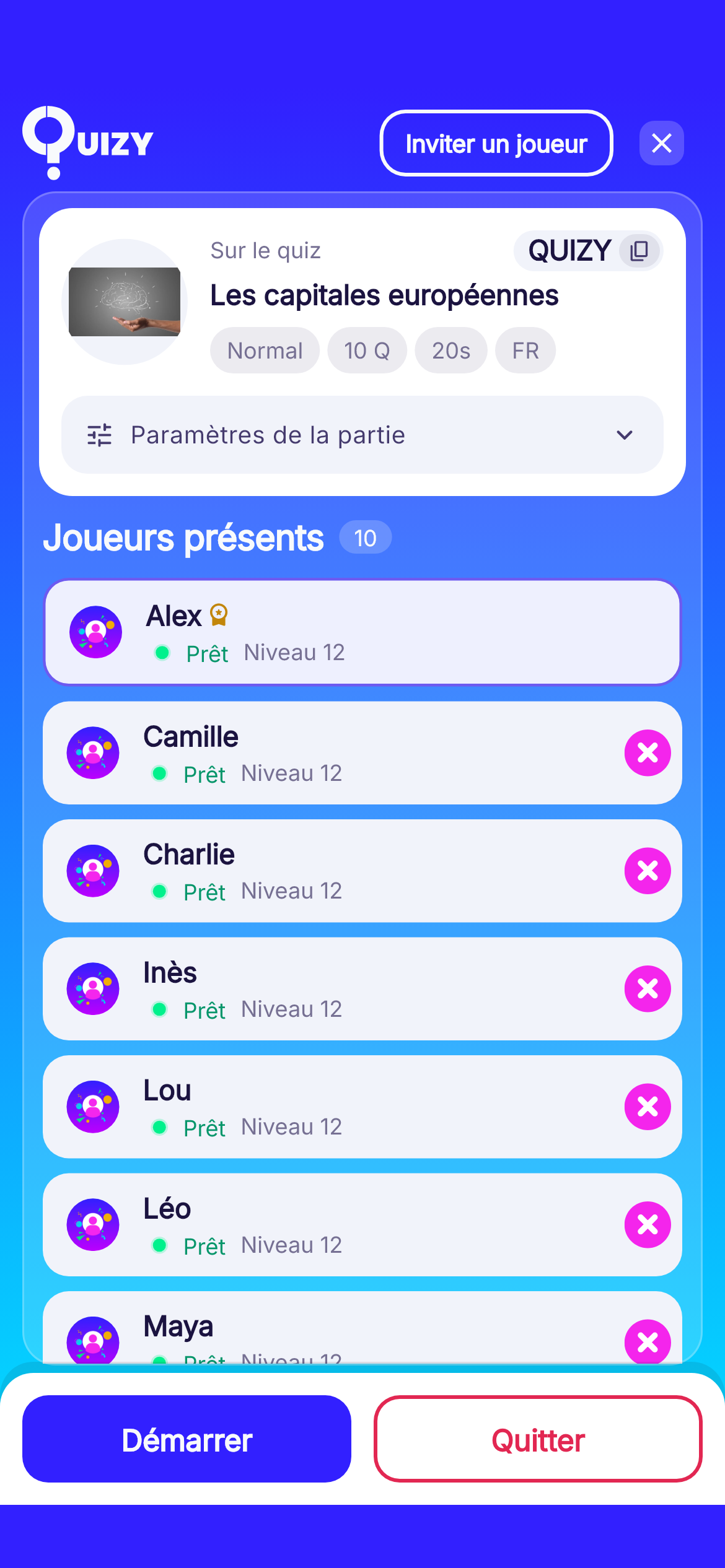 Salon de duel en direct Quizy affichant dix joueurs présents et le bouton Démarrer
